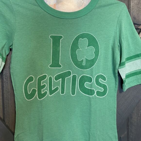 Vintage Celtic shirt - Picture 2 of 6